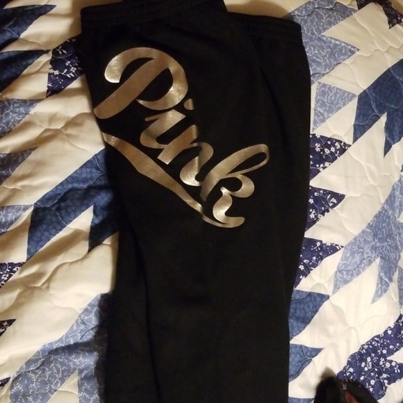 Victorias secret joggers and sweatshirt - Picture 3 of 4